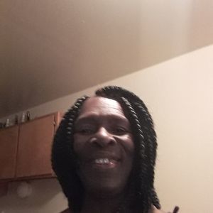 Meet your Posher, Beatrice